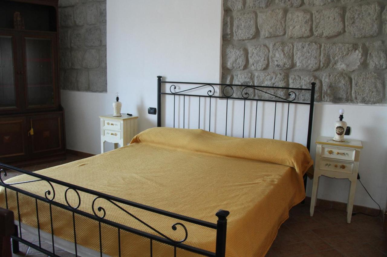 Le Case Dei Pescatori - Residence La Guardia Ponza Exterior photo