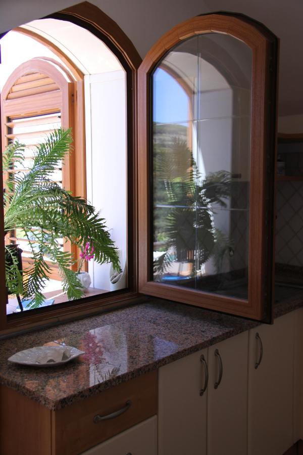 Le Case Dei Pescatori - Residence La Guardia Ponza Exterior photo