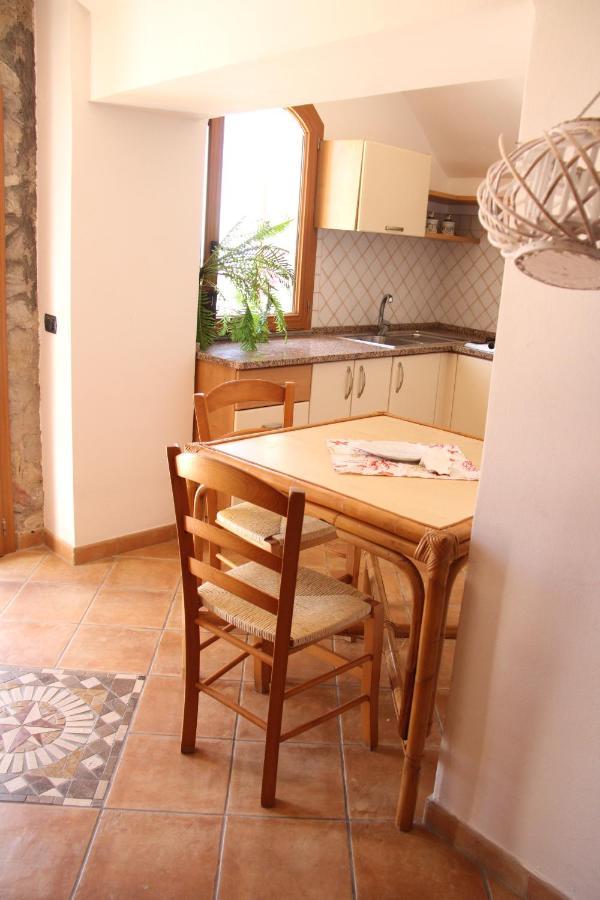Le Case Dei Pescatori - Residence La Guardia Ponza Exterior photo