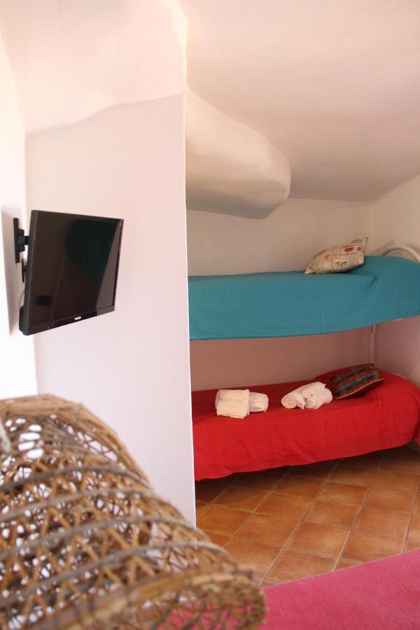 Le Case Dei Pescatori - Residence La Guardia Ponza Exterior photo