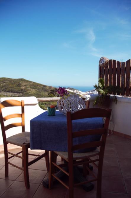Le Case Dei Pescatori - Residence La Guardia Ponza Exterior photo