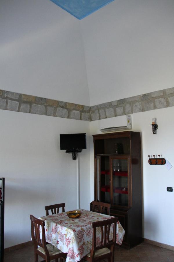 Le Case Dei Pescatori - Residence La Guardia Ponza Exterior photo