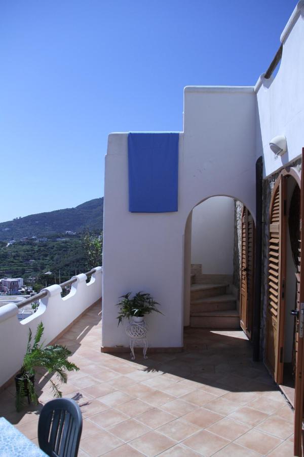 Le Case Dei Pescatori - Residence La Guardia Ponza Exterior photo